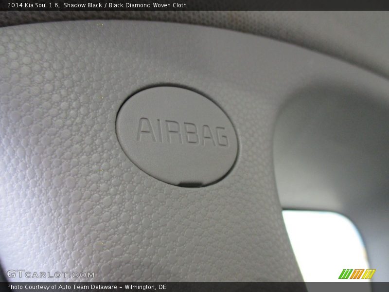 Shadow Black / Black Diamond Woven Cloth 2014 Kia Soul 1.6