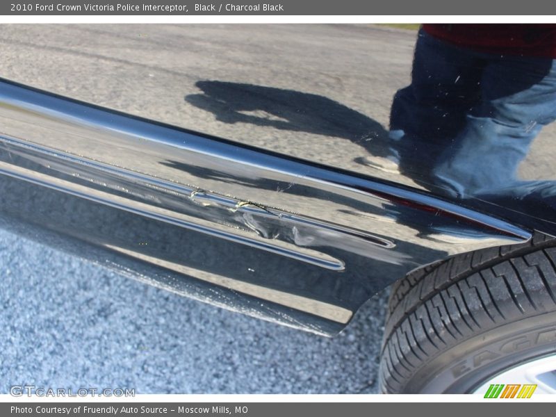 Black / Charcoal Black 2010 Ford Crown Victoria Police Interceptor