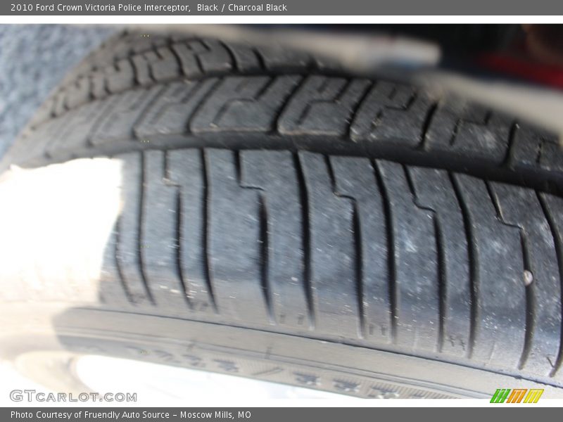 Black / Charcoal Black 2010 Ford Crown Victoria Police Interceptor