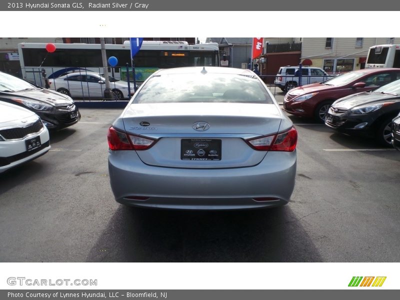 Radiant Silver / Gray 2013 Hyundai Sonata GLS