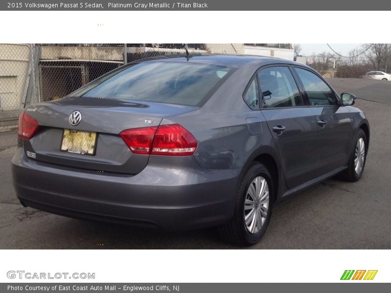 Platinum Gray Metallic / Titan Black 2015 Volkswagen Passat S Sedan