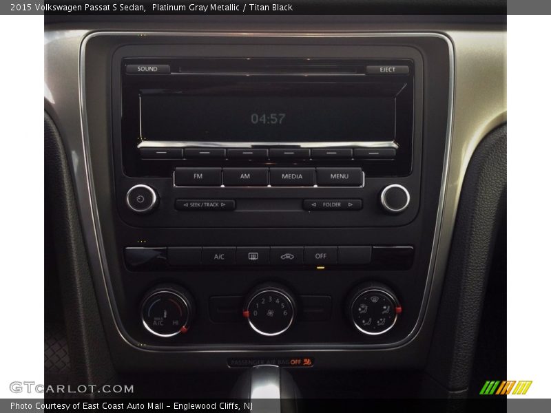 Platinum Gray Metallic / Titan Black 2015 Volkswagen Passat S Sedan