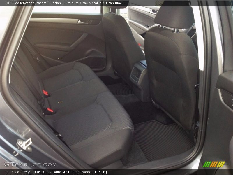 Platinum Gray Metallic / Titan Black 2015 Volkswagen Passat S Sedan
