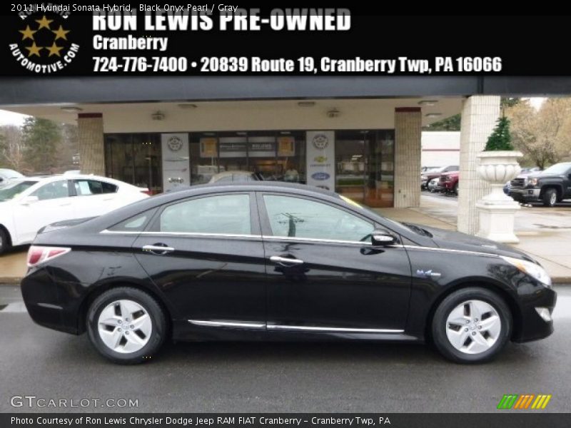 Black Onyx Pearl / Gray 2011 Hyundai Sonata Hybrid
