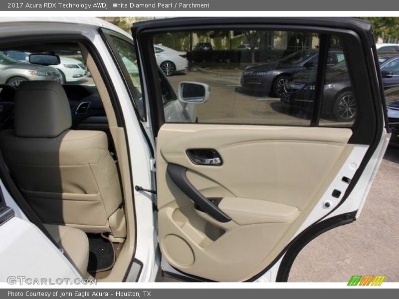 White Diamond Pearl / Parchment 2017 Acura RDX Technology AWD