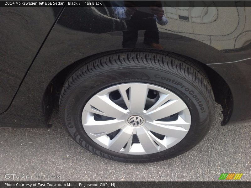 Black / Titan Black 2014 Volkswagen Jetta SE Sedan