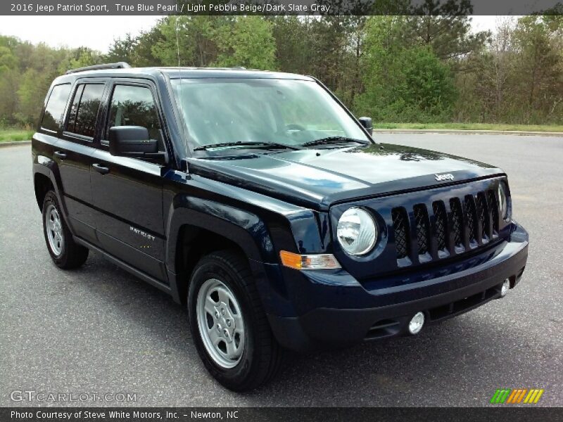 True Blue Pearl / Light Pebble Beige/Dark Slate Gray 2016 Jeep Patriot Sport