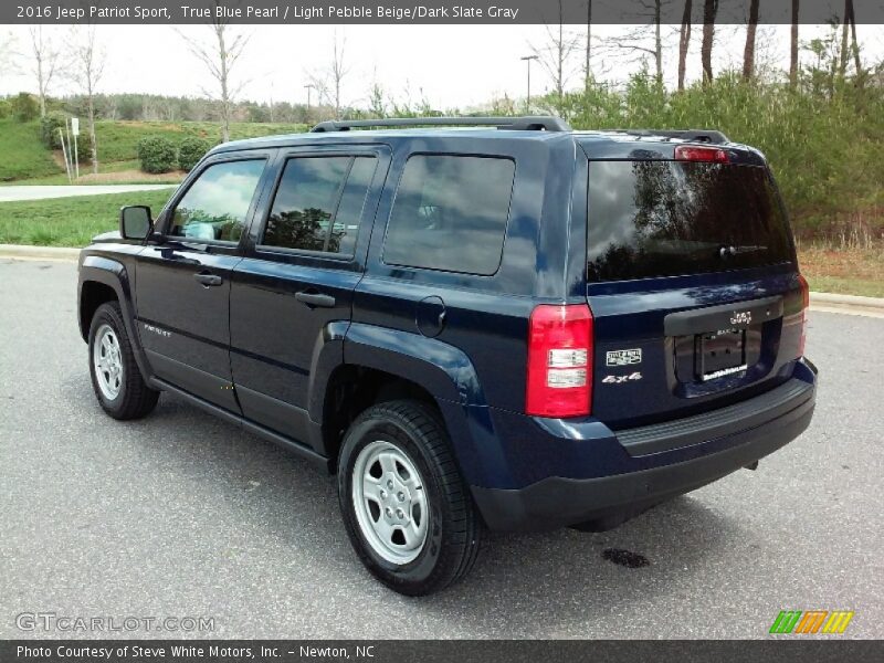 True Blue Pearl / Light Pebble Beige/Dark Slate Gray 2016 Jeep Patriot Sport