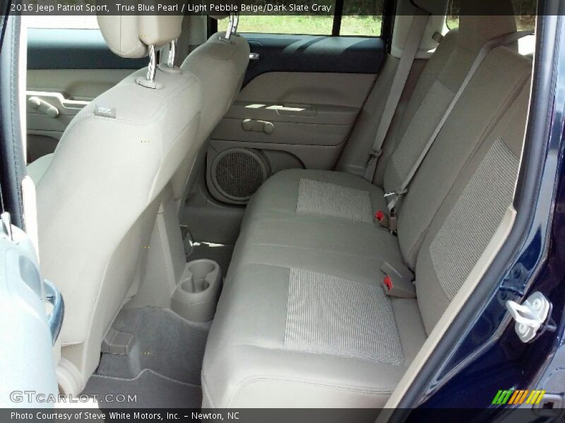 True Blue Pearl / Light Pebble Beige/Dark Slate Gray 2016 Jeep Patriot Sport