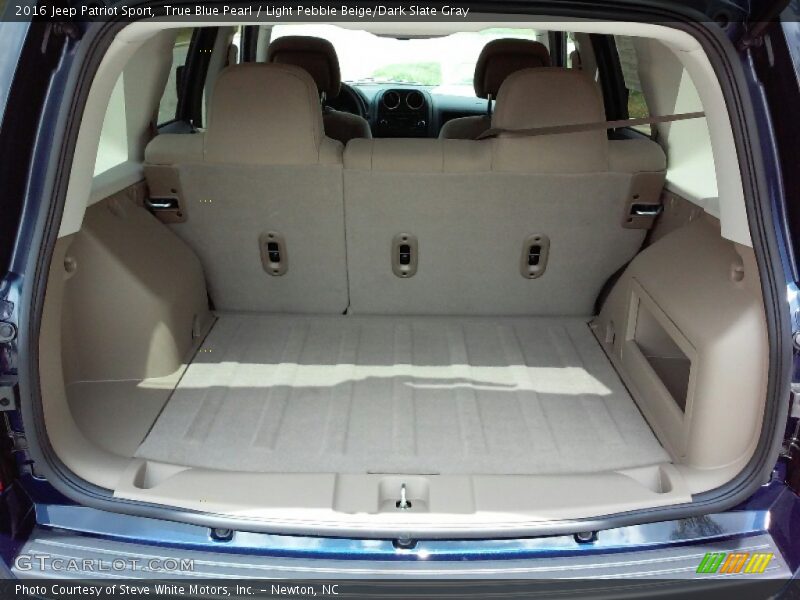 True Blue Pearl / Light Pebble Beige/Dark Slate Gray 2016 Jeep Patriot Sport