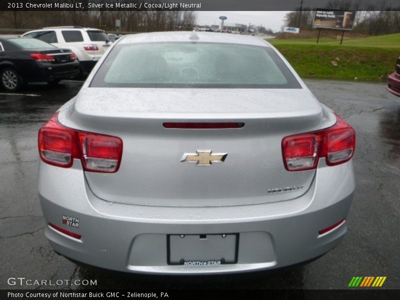 Silver Ice Metallic / Cocoa/Light Neutral 2013 Chevrolet Malibu LT