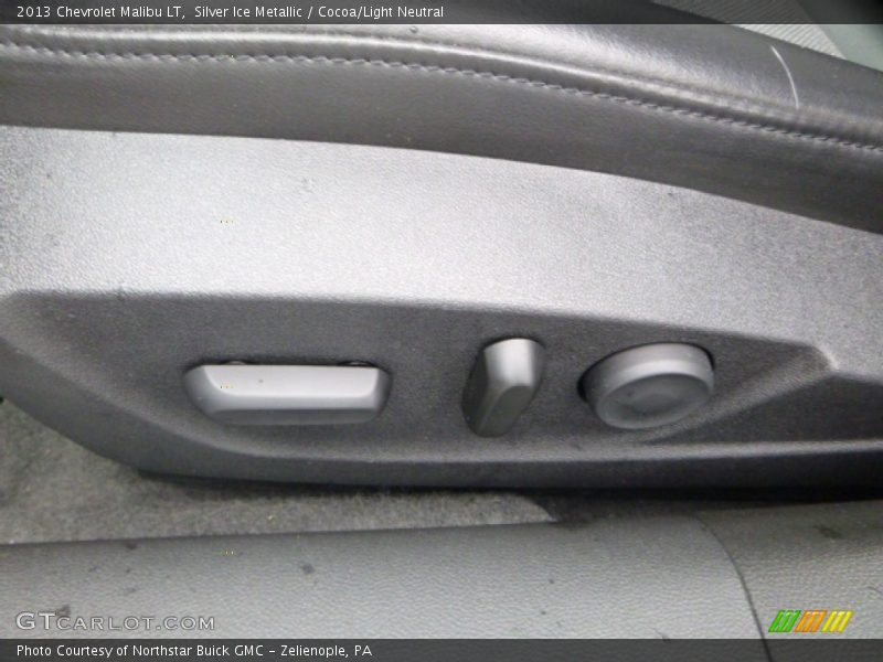 Silver Ice Metallic / Cocoa/Light Neutral 2013 Chevrolet Malibu LT