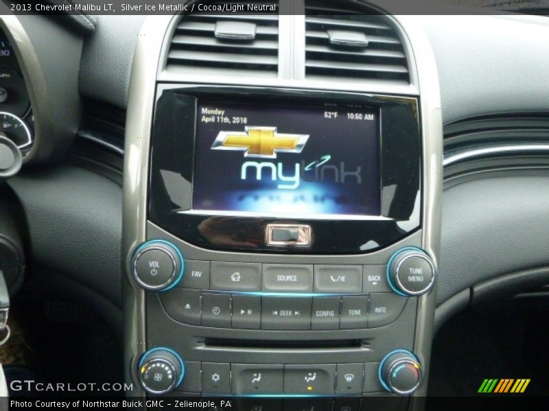 Silver Ice Metallic / Cocoa/Light Neutral 2013 Chevrolet Malibu LT
