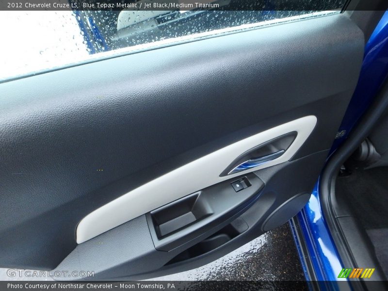 Blue Topaz Metallic / Jet Black/Medium Titanium 2012 Chevrolet Cruze LS