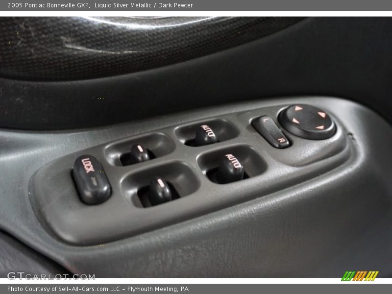 Liquid Silver Metallic / Dark Pewter 2005 Pontiac Bonneville GXP