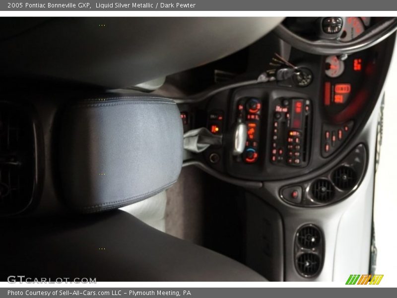 Liquid Silver Metallic / Dark Pewter 2005 Pontiac Bonneville GXP