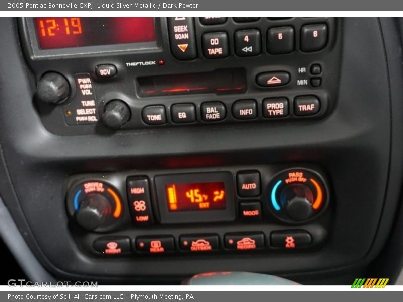 Liquid Silver Metallic / Dark Pewter 2005 Pontiac Bonneville GXP