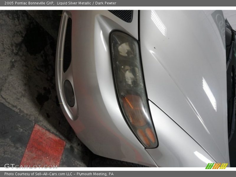 Liquid Silver Metallic / Dark Pewter 2005 Pontiac Bonneville GXP