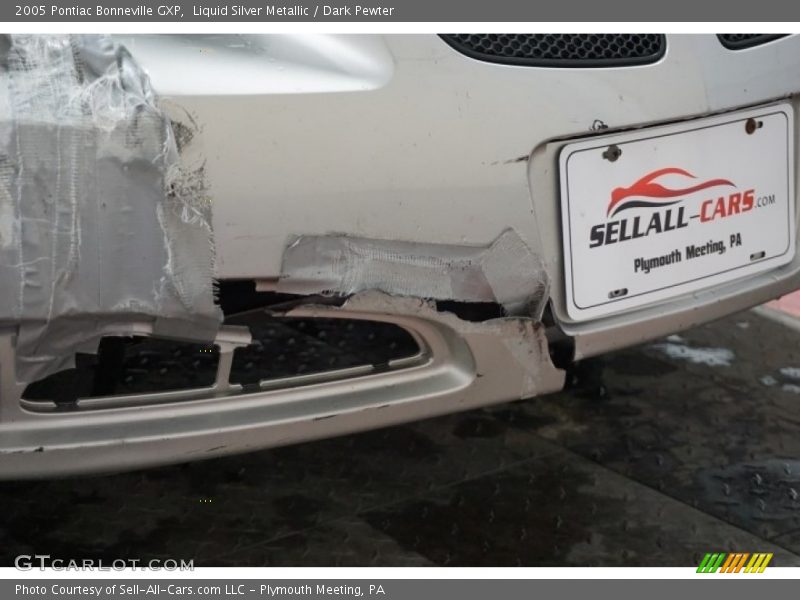 Liquid Silver Metallic / Dark Pewter 2005 Pontiac Bonneville GXP