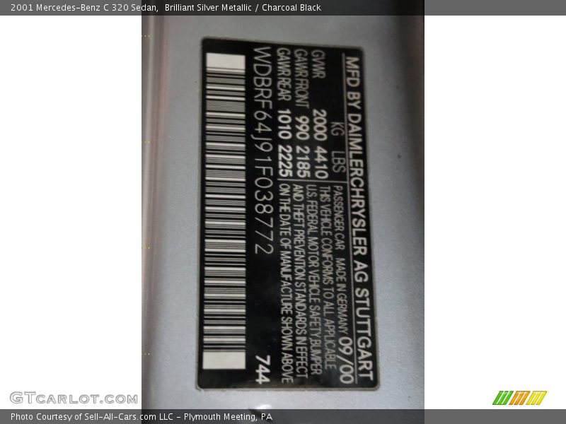 Brilliant Silver Metallic / Charcoal Black 2001 Mercedes-Benz C 320 Sedan