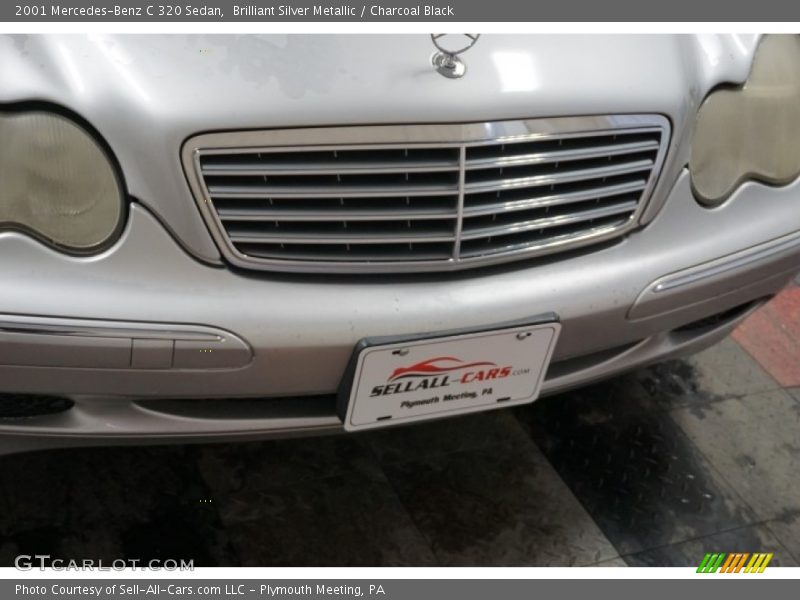Brilliant Silver Metallic / Charcoal Black 2001 Mercedes-Benz C 320 Sedan