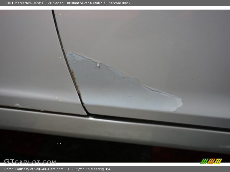 Brilliant Silver Metallic / Charcoal Black 2001 Mercedes-Benz C 320 Sedan