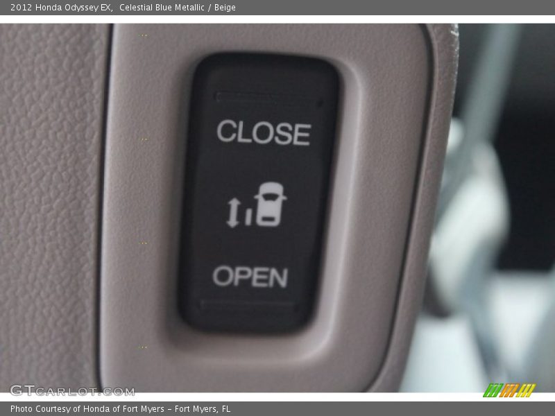 Celestial Blue Metallic / Beige 2012 Honda Odyssey EX