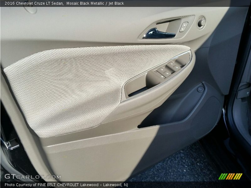 Mosaic Black Metallic / Jet Black 2016 Chevrolet Cruze LT Sedan