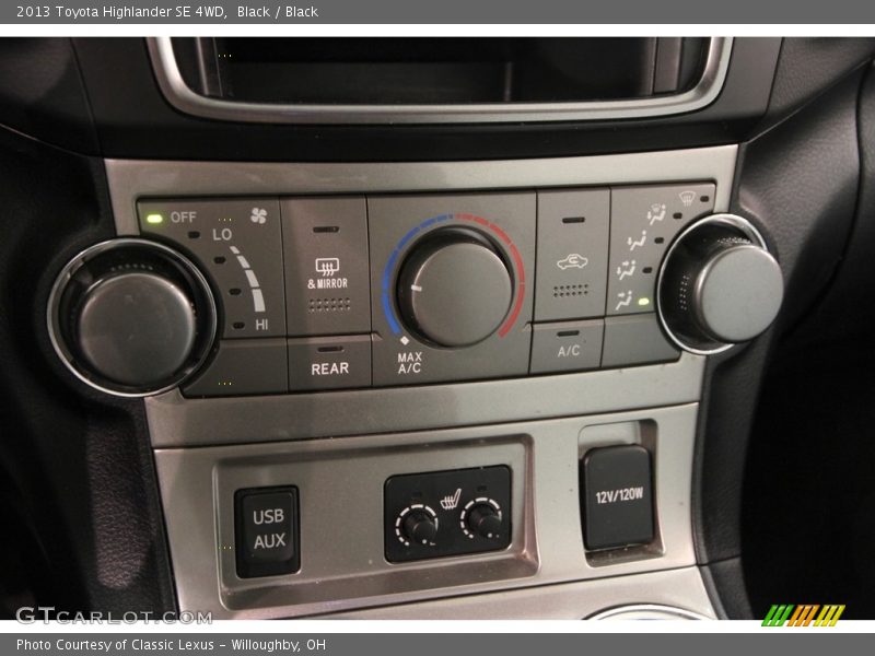 Black / Black 2013 Toyota Highlander SE 4WD