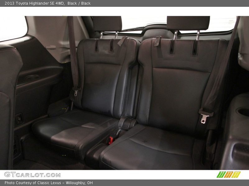 Black / Black 2013 Toyota Highlander SE 4WD