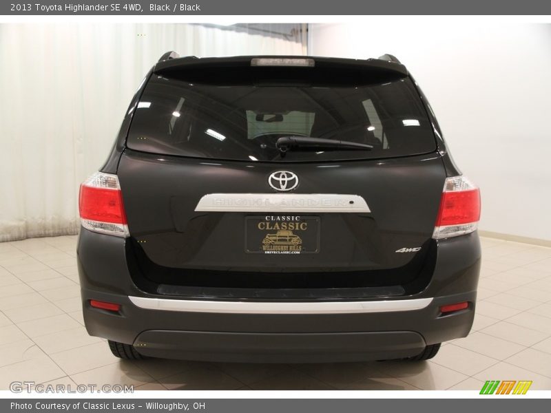 Black / Black 2013 Toyota Highlander SE 4WD