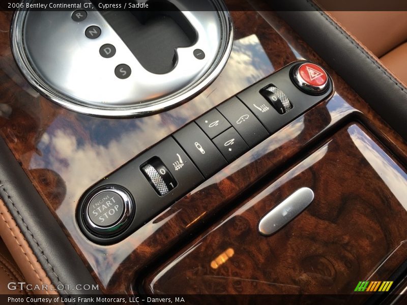 Controls of 2006 Continental GT 