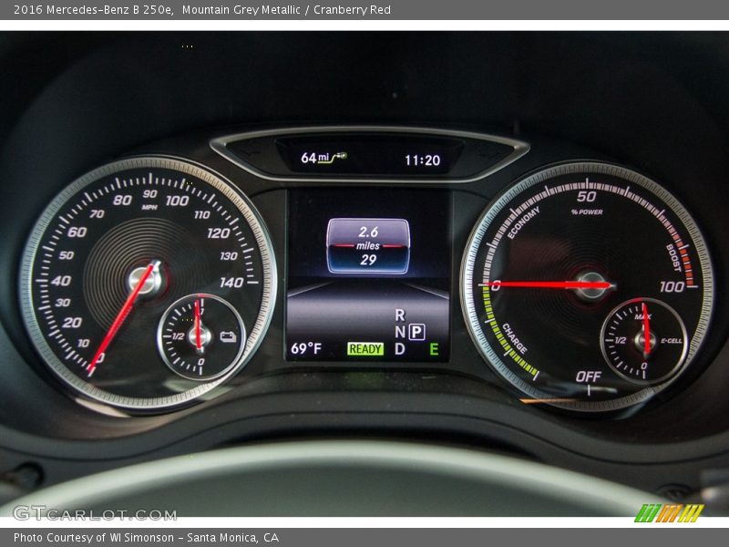 Mountain Grey Metallic / Cranberry Red 2016 Mercedes-Benz B 250e