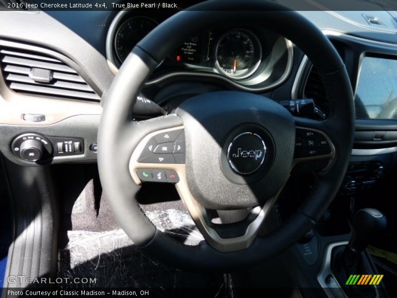 True Blue Pearl / Black 2016 Jeep Cherokee Latitude 4x4