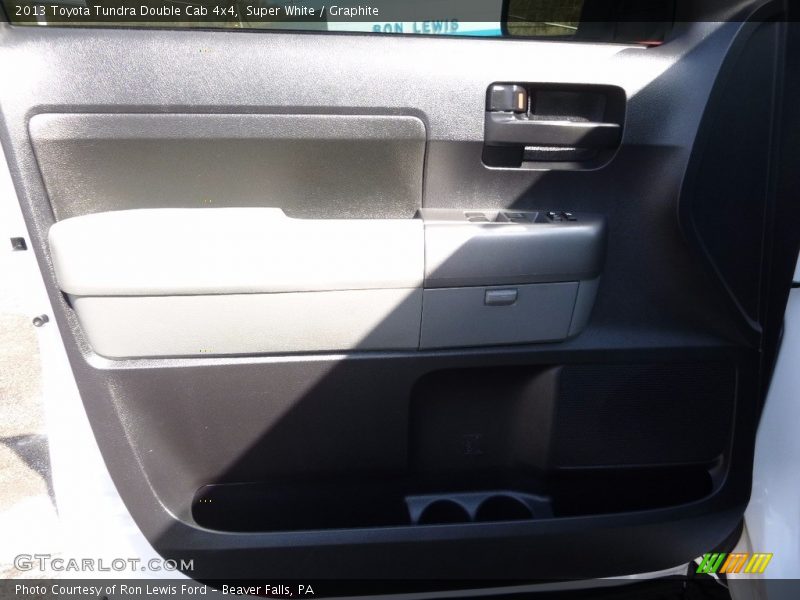 Super White / Graphite 2013 Toyota Tundra Double Cab 4x4