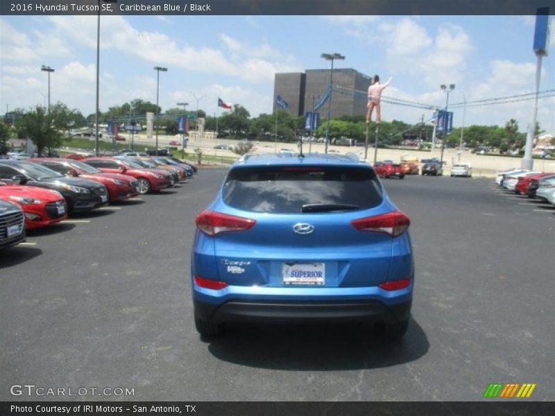 Caribbean Blue / Black 2016 Hyundai Tucson SE