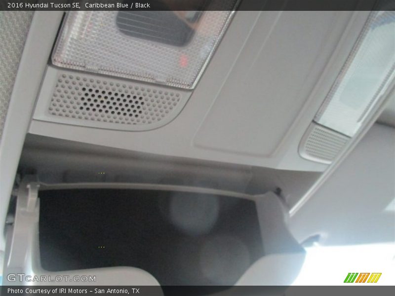 Caribbean Blue / Black 2016 Hyundai Tucson SE