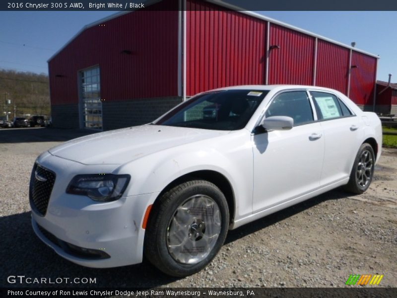 Bright White / Black 2016 Chrysler 300 S AWD