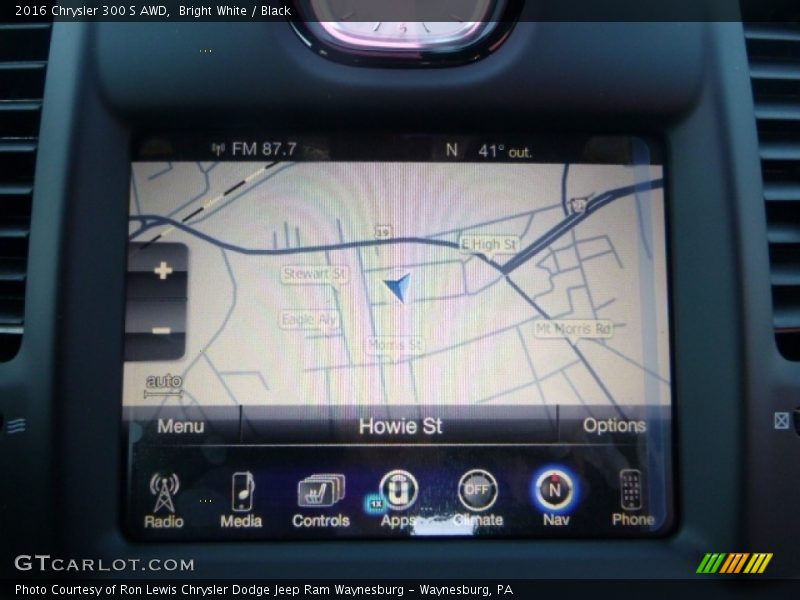 Bright White / Black 2016 Chrysler 300 S AWD