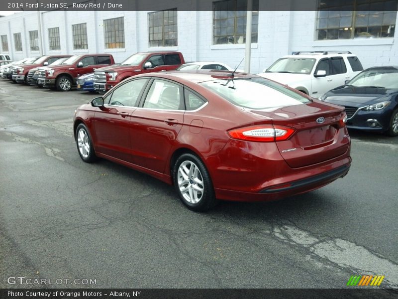 Ruby Red / Dune 2014 Ford Fusion SE