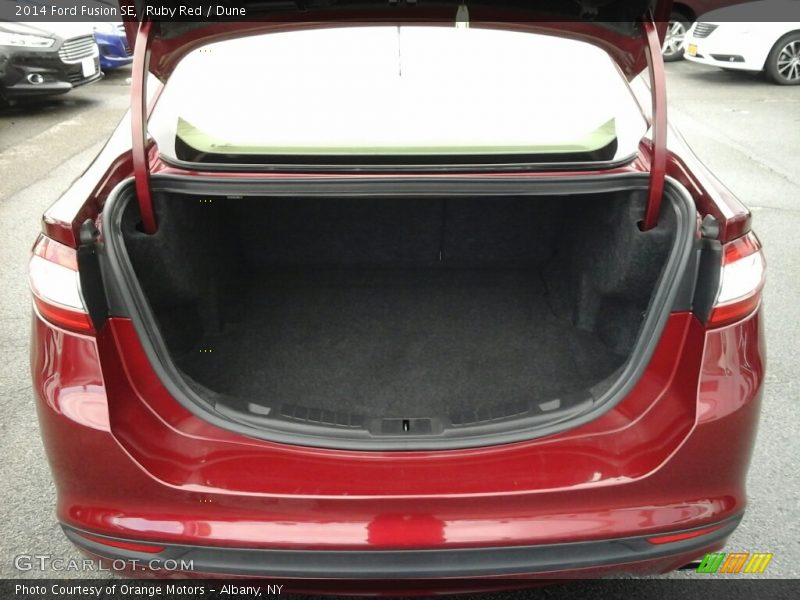Ruby Red / Dune 2014 Ford Fusion SE
