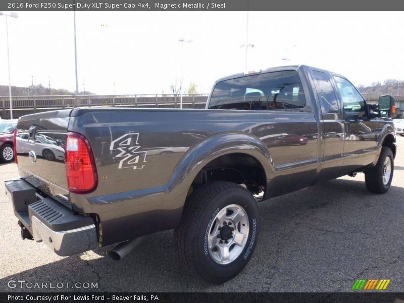 Magnetic Metallic / Steel 2016 Ford F250 Super Duty XLT Super Cab 4x4