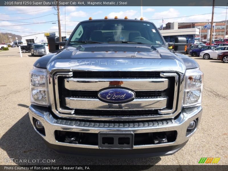 Magnetic Metallic / Steel 2016 Ford F250 Super Duty XLT Super Cab 4x4