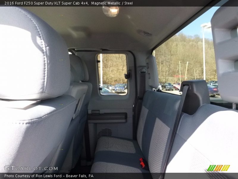 Magnetic Metallic / Steel 2016 Ford F250 Super Duty XLT Super Cab 4x4