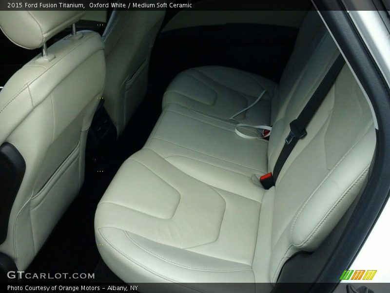 Oxford White / Medium Soft Ceramic 2015 Ford Fusion Titanium
