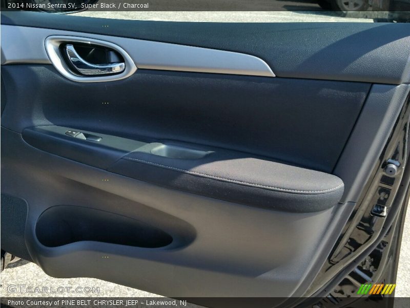 Super Black / Charcoal 2014 Nissan Sentra SV