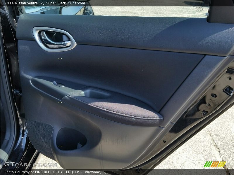 Super Black / Charcoal 2014 Nissan Sentra SV