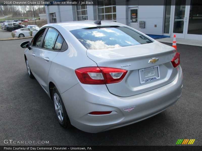 Silver Ice Metallic / Jet Black 2016 Chevrolet Cruze LS Sedan