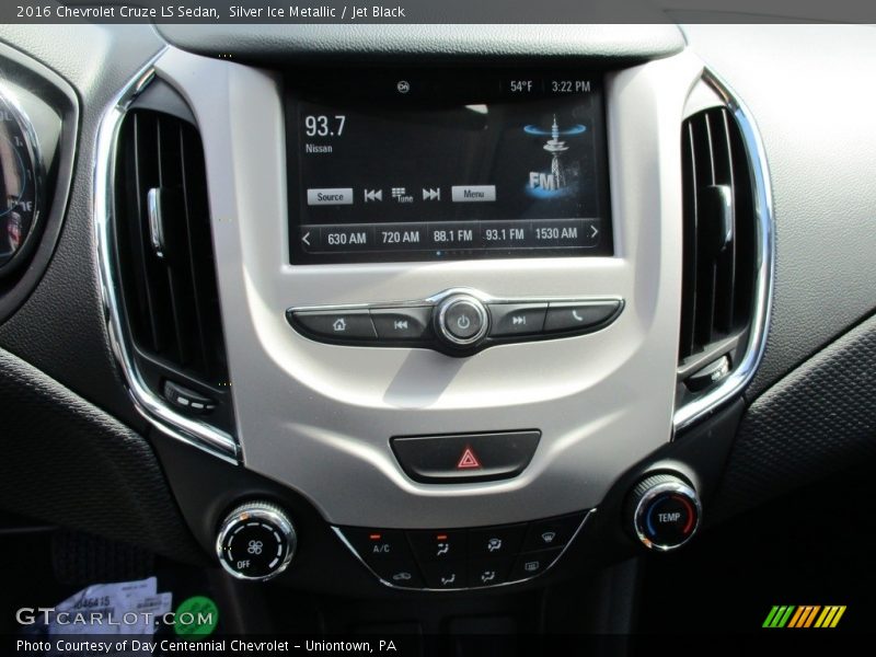 Silver Ice Metallic / Jet Black 2016 Chevrolet Cruze LS Sedan