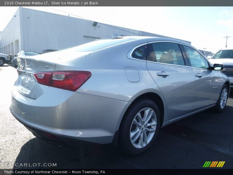 Silver Ice Metallic / Jet Black 2016 Chevrolet Malibu LT